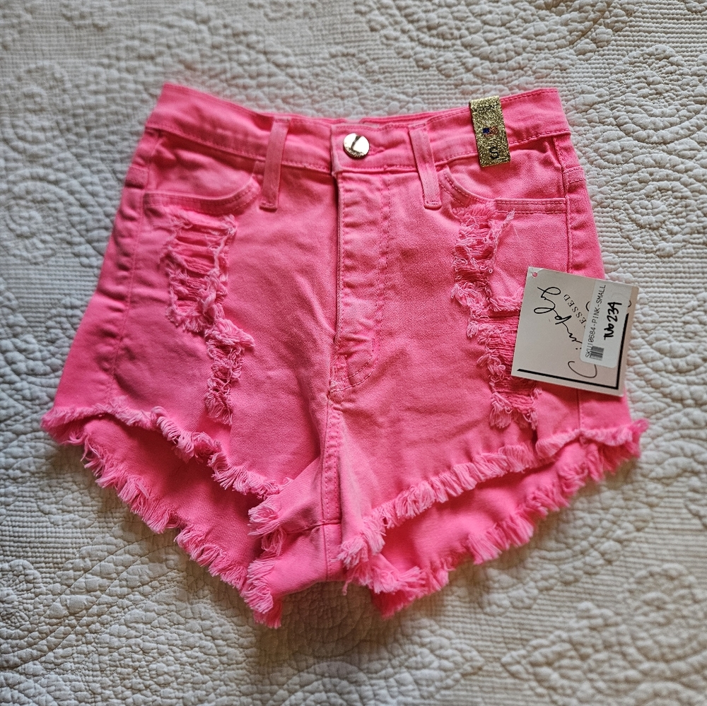NWT Vibrant MIU Pink Distressed Jean Booty Shorts